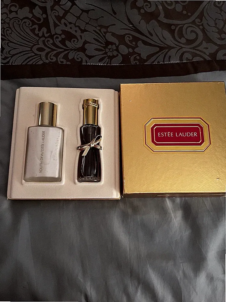 Estée Lauder Youth-Dew Holiday Gift Set .94oz EDP & 1.9oz Body Satinee VINTAGE